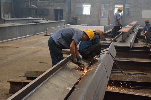 建个钢结构厂房，需要走什么流程