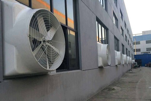 【钢结构资讯】此时我在钢结构厂房里度夏如年