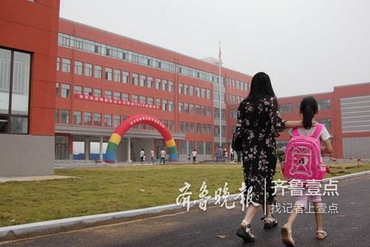 装配式钢结构建筑学校创建良好学习环境