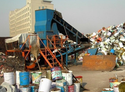 钢结构加工中废旧油漆桶应该如何处置