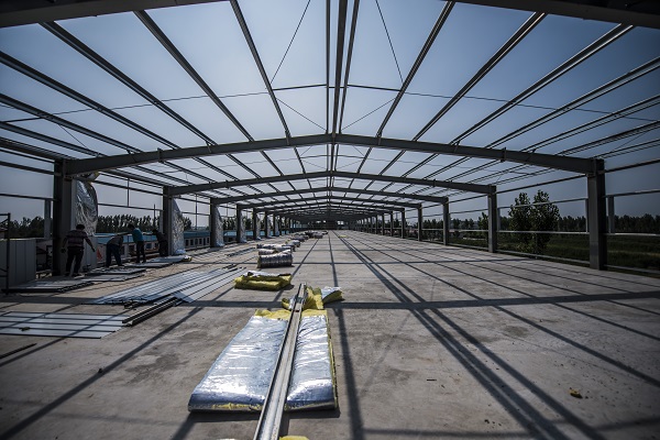 山西钢结构厂家桁架楼承板混凝土施工之原料选择