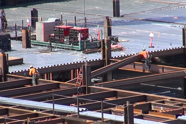 建造钢结构厂房除了要关心造价，还需要关注这些