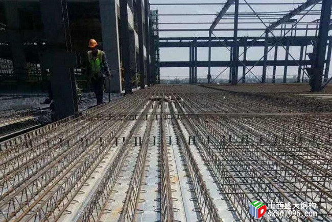 这是坑了谁的爹，楼承板厂家欲哭无泪