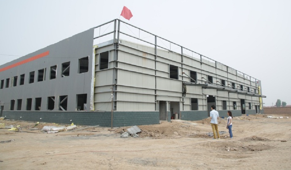 山西钢结构厂房施工图片